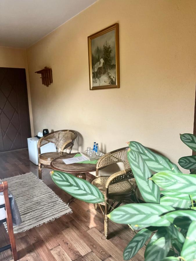 Zajazd Cicha Woda Maniowy Zewnętrze zdjęcie